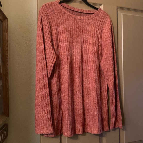 Long Sleeve Crewneck Tunic Lightweight Sweater NWOT🔥LAST CHANCE🔥 - Picture 1 of 4